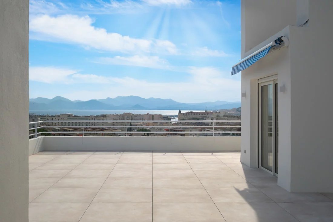 Cannes, Provence-Alpes-Côte d?Azur, 06400, FR, 3 Bedrooms Bedrooms, ,3 BathroomsBathrooms,Residential,For Sale,1413929