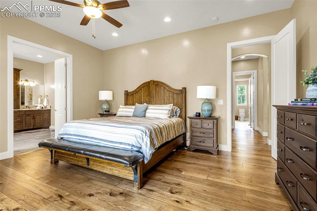 Monument, Colorado, 80132, United States, 5 Bedrooms Bedrooms, ,3 BathroomsBathrooms,Residential,For Sale,1949773