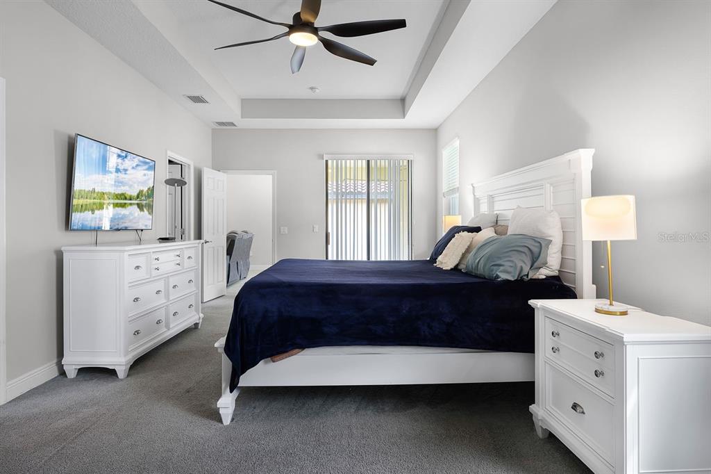 Lakeland, Florida, 33810, United States, 4 Bedrooms Bedrooms, ,3 BathroomsBathrooms,Residential,For Sale,1950901