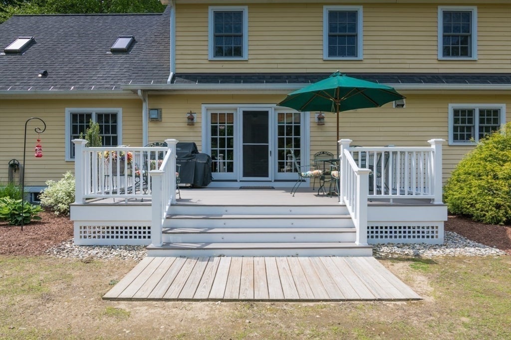 Gill, Massachusetts, 01354, United States, 4 Bedrooms Bedrooms, ,5 BathroomsBathrooms,Residential,For Sale,1848395