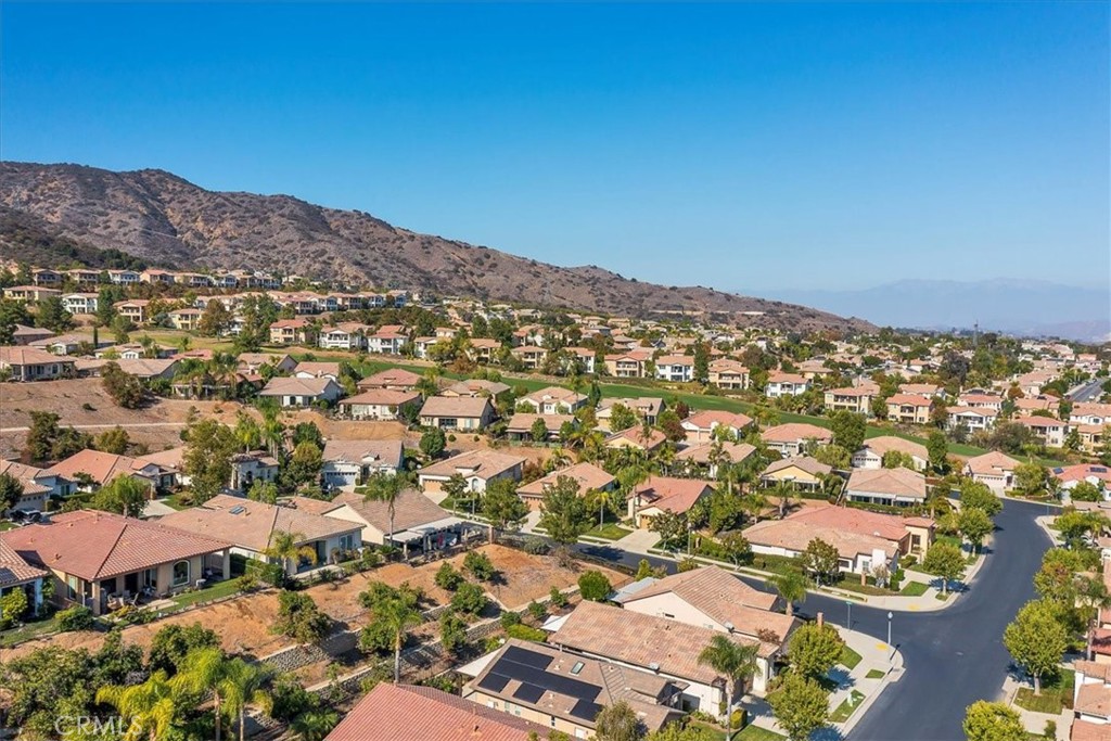 Corona, California, 92883, United States, 2 Bedrooms Bedrooms, ,2 BathroomsBathrooms,Residential,For Sale,2007752