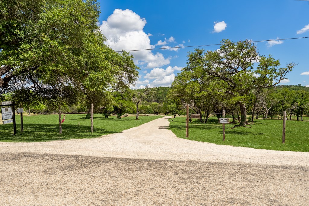 Kerrville, Texas, 78028, United States, 4 Bedrooms Bedrooms, ,4 BathroomsBathrooms,Residential,For Sale,1710846