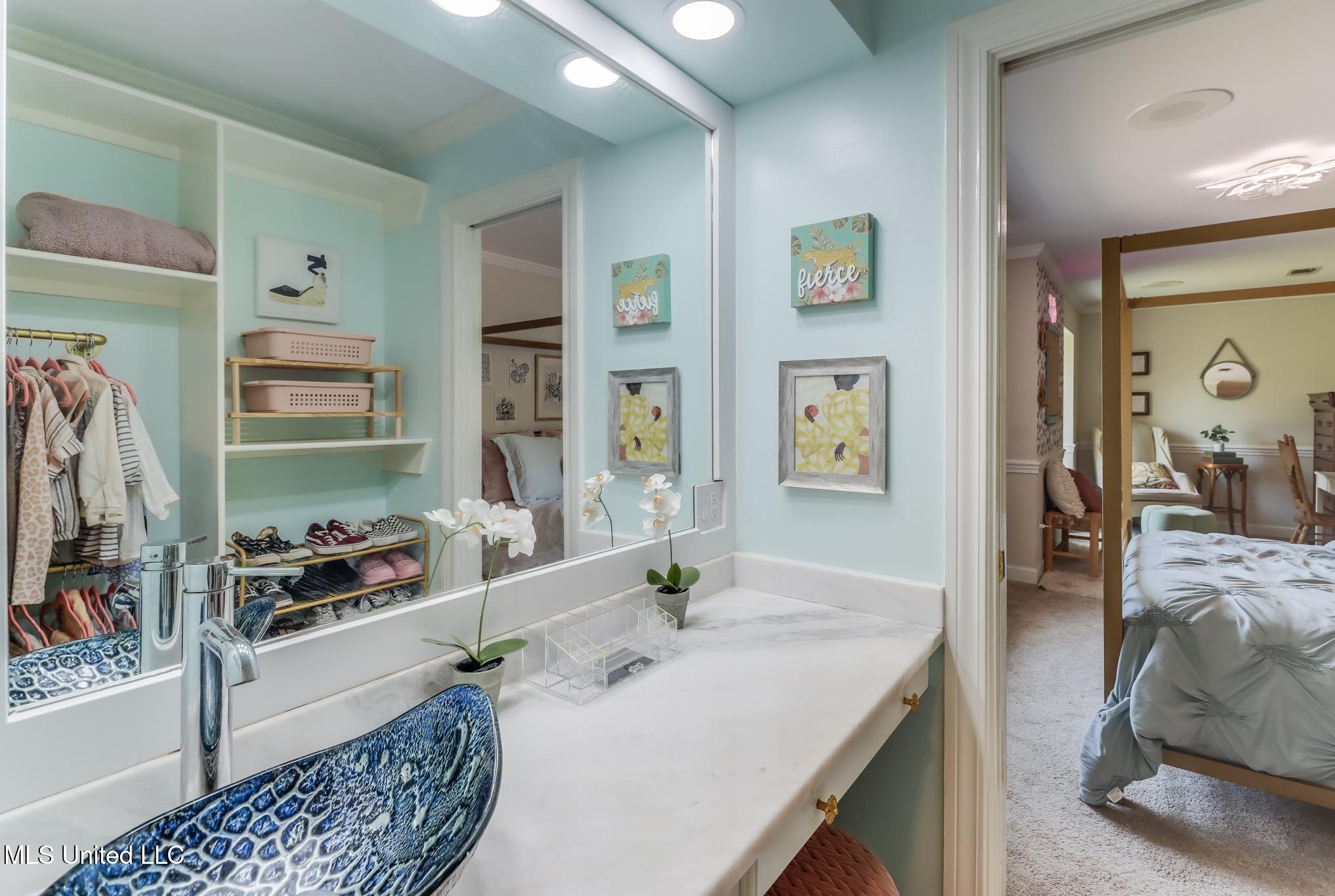 Gulfport, Mississippi, 39507, United States, 4 Bedrooms Bedrooms, ,4 BathroomsBathrooms,Residential,For Sale,1876501