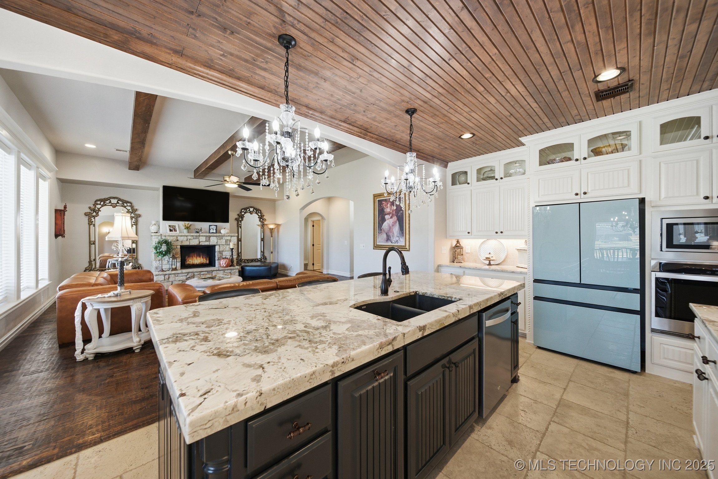 Broken Arrow, Oklahoma, 74014, United States, 4 Bedrooms Bedrooms, ,3 BathroomsBathrooms,Residential,For Sale,1992864