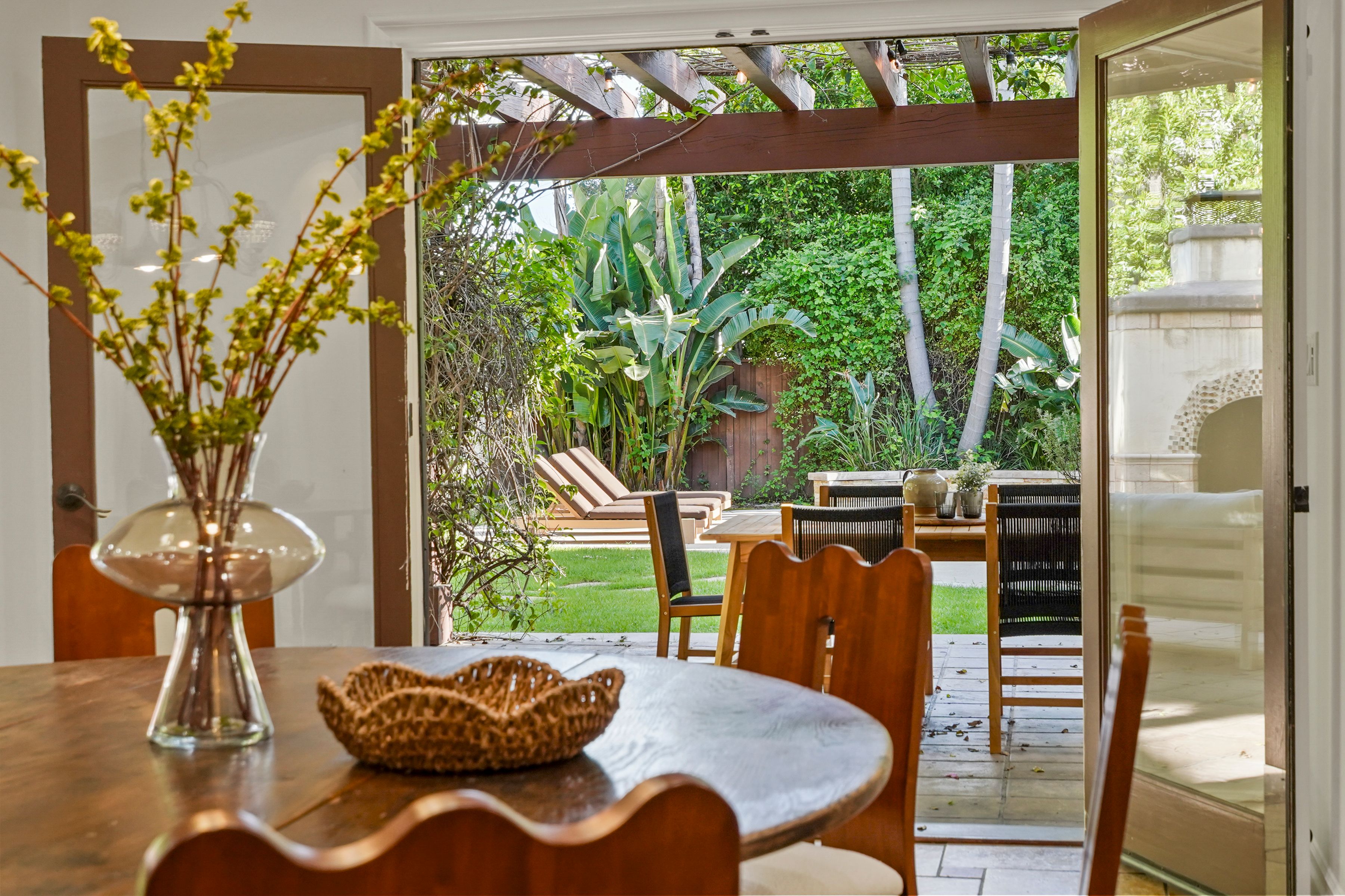  13164 Magnolia Boulevard - 物件實景