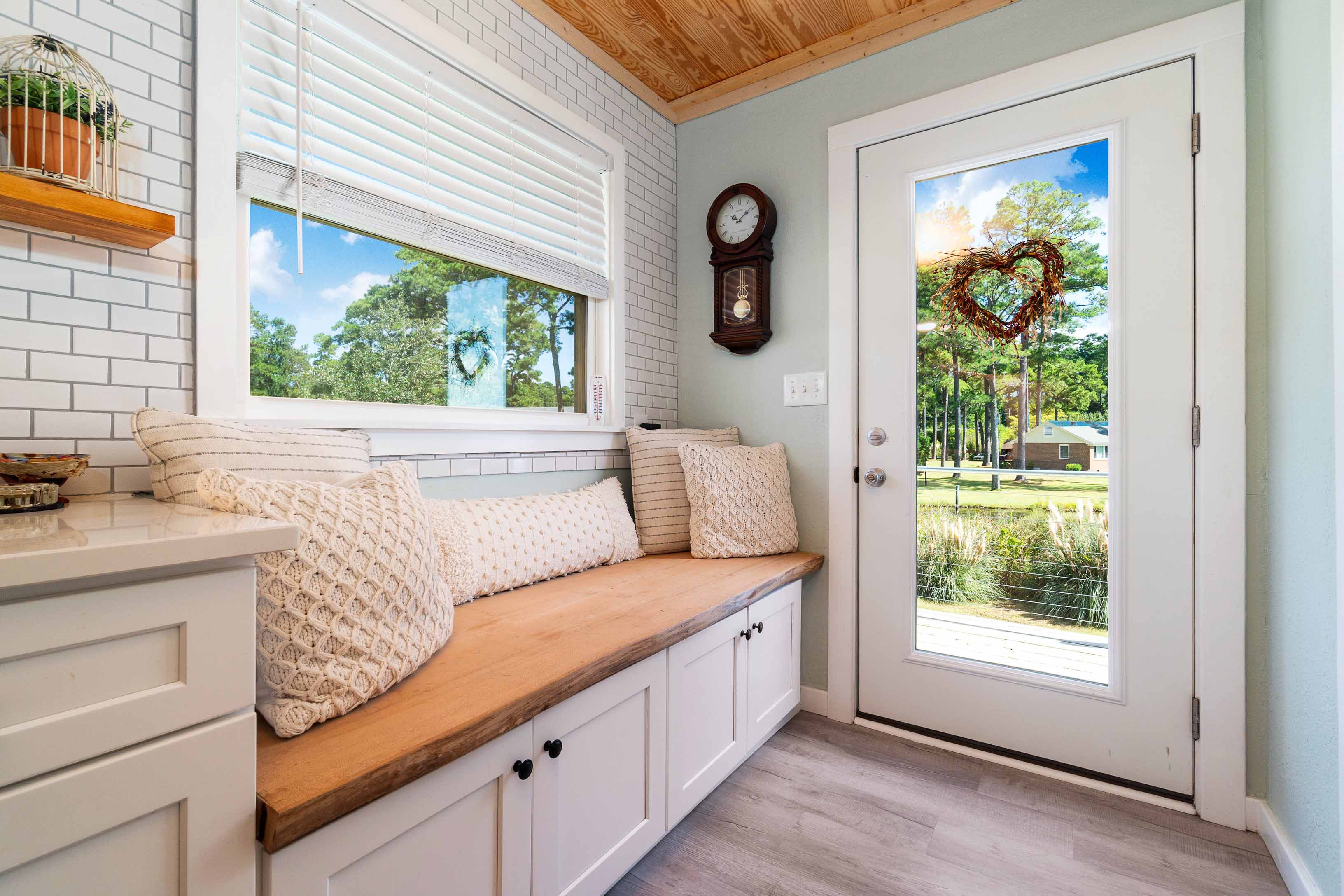 Aurora, North Carolina, 27806, United States, 3 Bedrooms Bedrooms, ,2 BathroomsBathrooms,Residential,For Sale,1973903