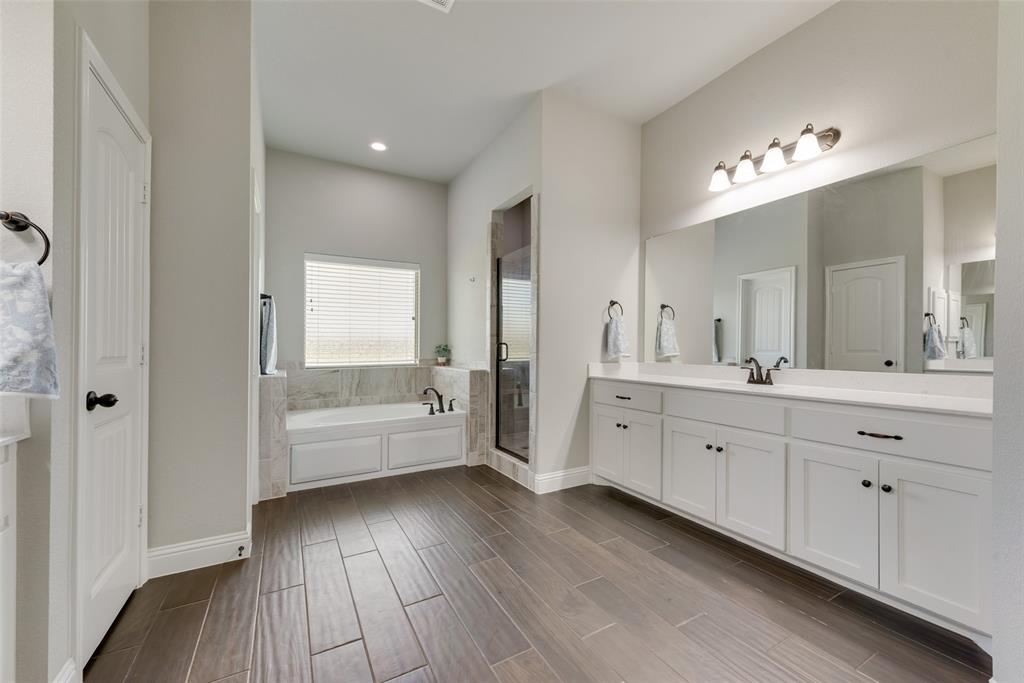 1988 Harvest Lane, Josephine, Texas, 75173, United States, 5 Bedrooms Bedrooms, ,3 BathroomsBathrooms,Residential,For Sale,1988 Harvest Lane,1588721