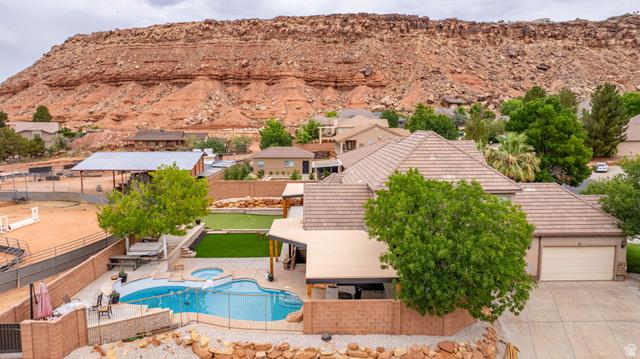 St. George, Utah, 84790, United States, 6 Bedrooms Bedrooms, ,5 BathroomsBathrooms,Residential,For Sale,2012074