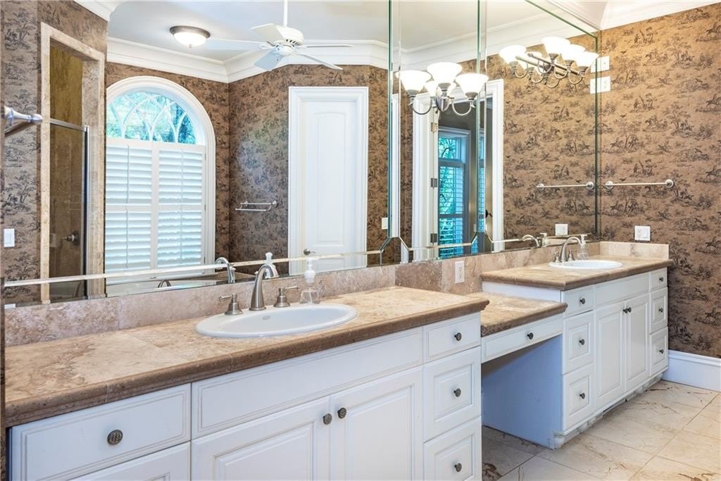 307 Meadowlands Drive, Talking Rock, Georgia, 30175, United States, 4 Bedrooms Bedrooms, ,6 BathroomsBathrooms,Residential,For Sale,307 Meadowlands Drive,1639976