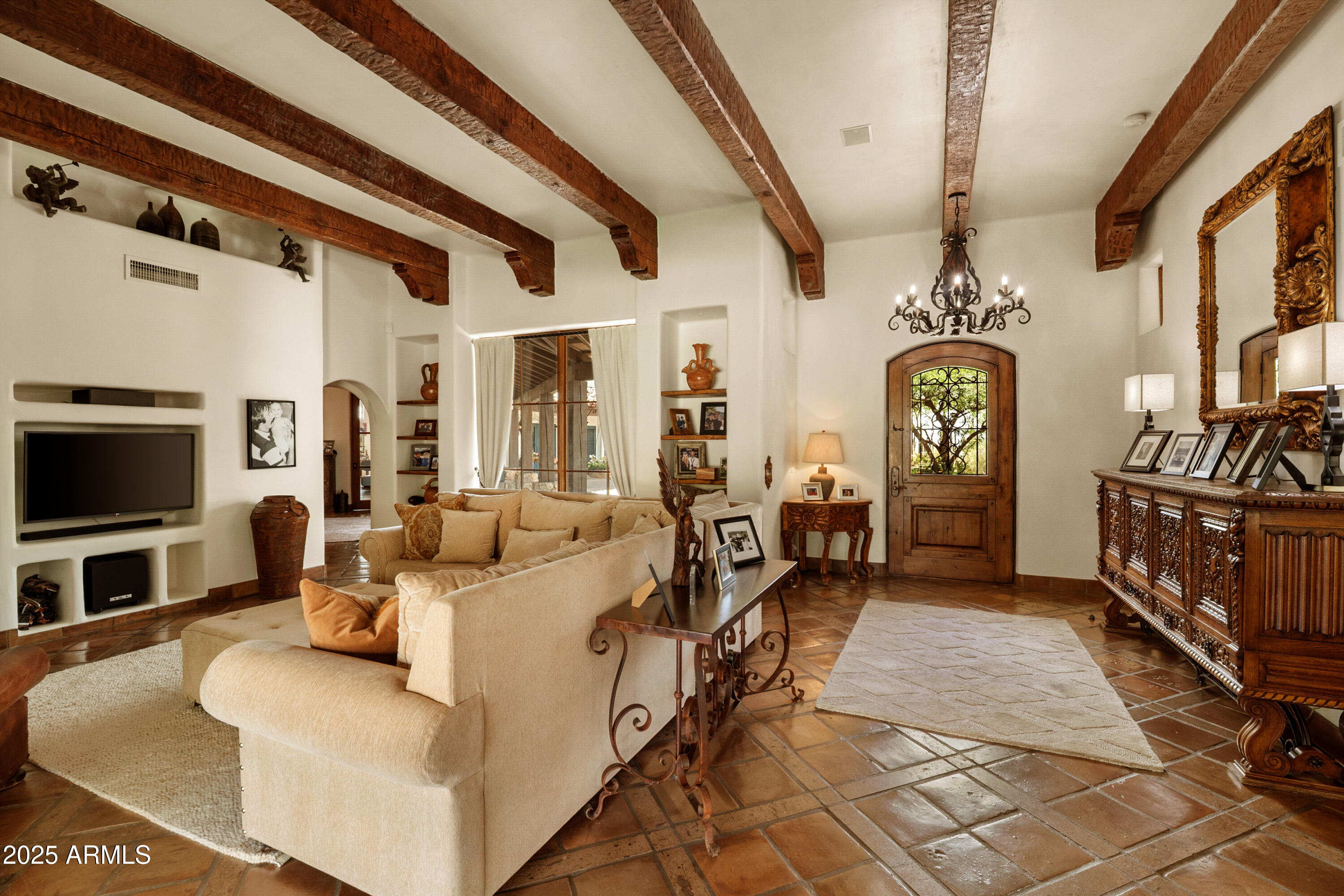 Cave Creek, Arizona, 85331, United States, 2 Bedrooms Bedrooms, ,4 BathroomsBathrooms,Residential,For Sale,1987771