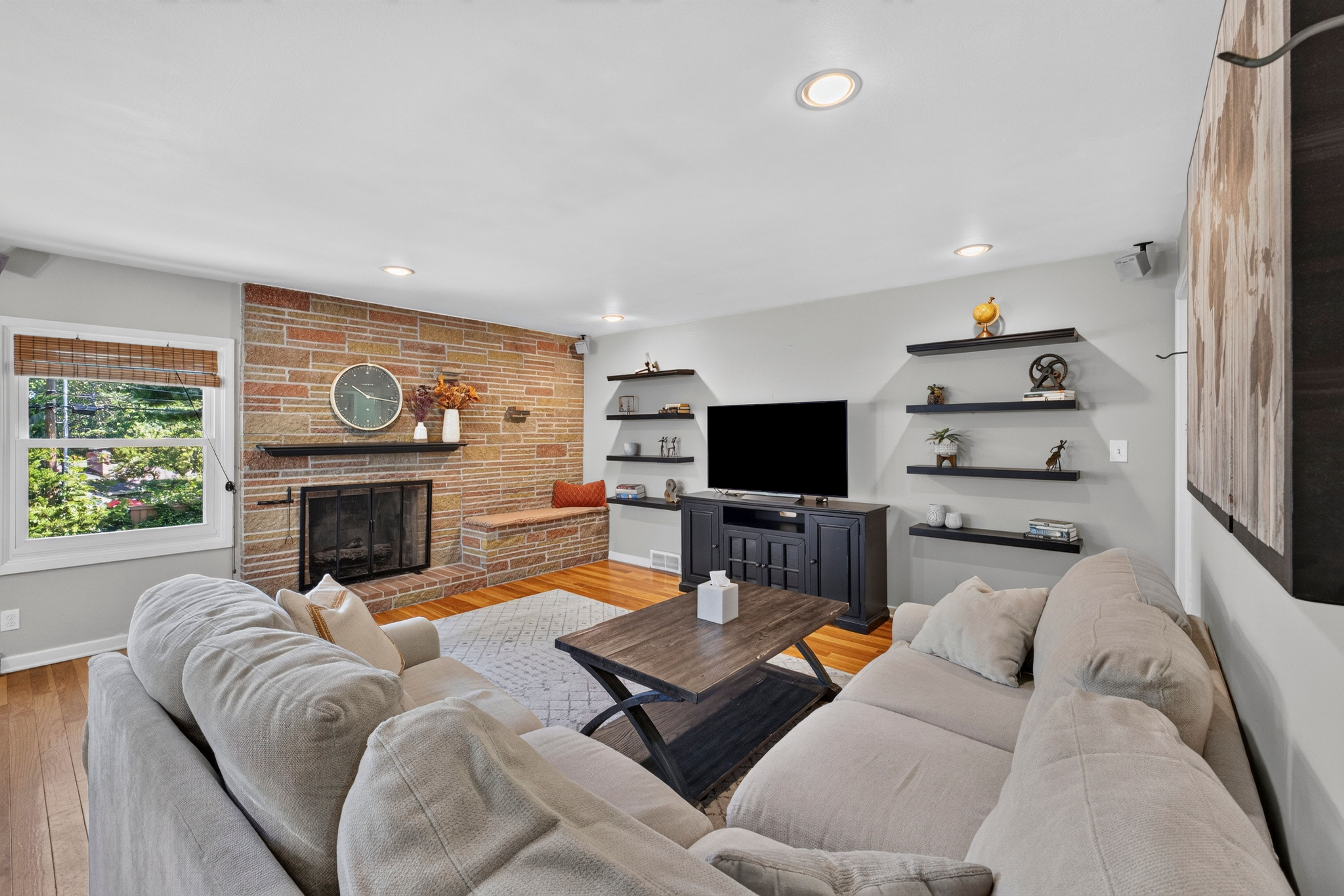  5714 West 77th Terrace, Prairie Village, KS 66208 - 物件實景