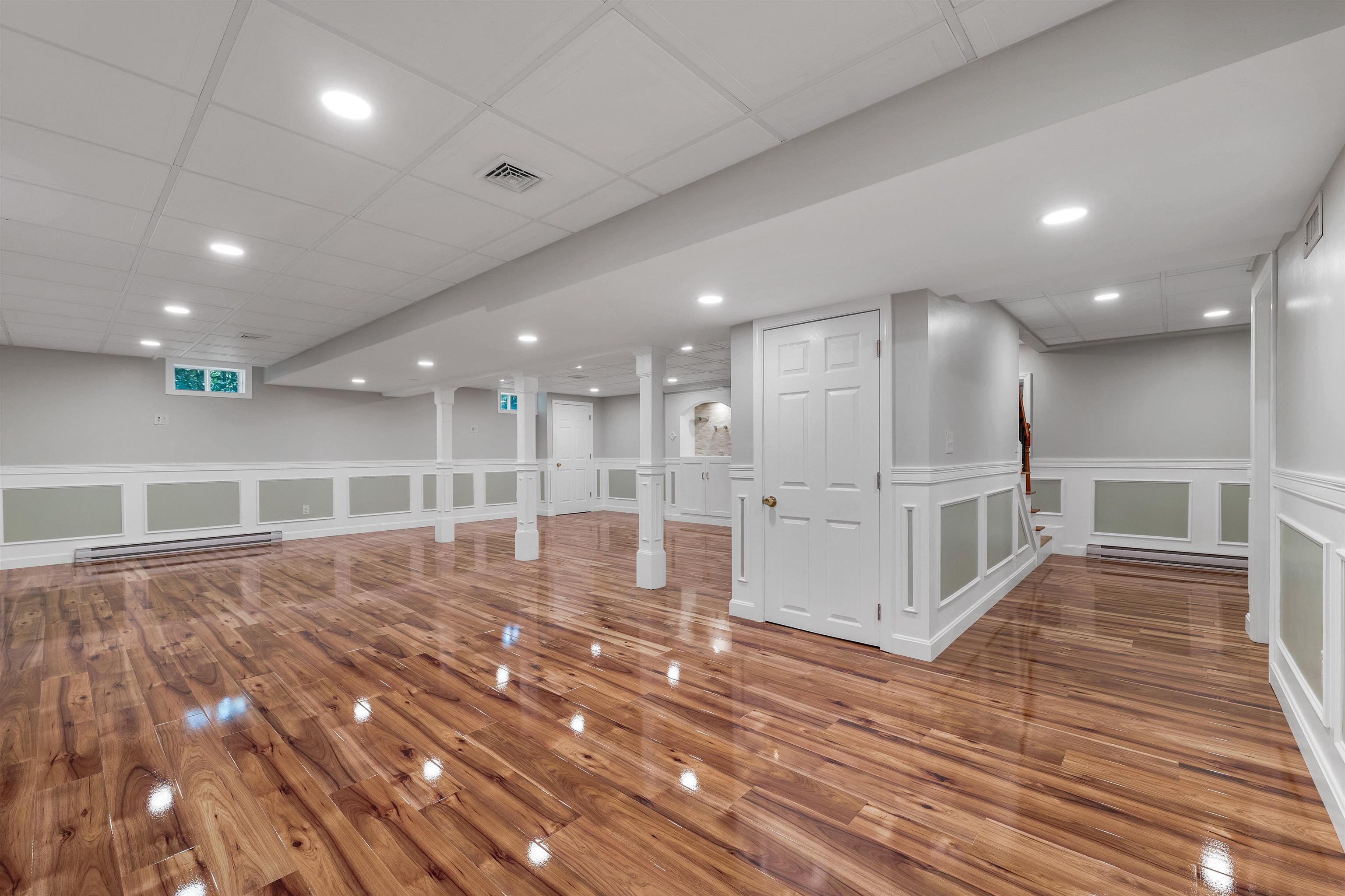 Nashua, New Hampshire, 03062, United States, 4 Bedrooms Bedrooms, ,2 BathroomsBathrooms,Residential,For Sale,1918532
