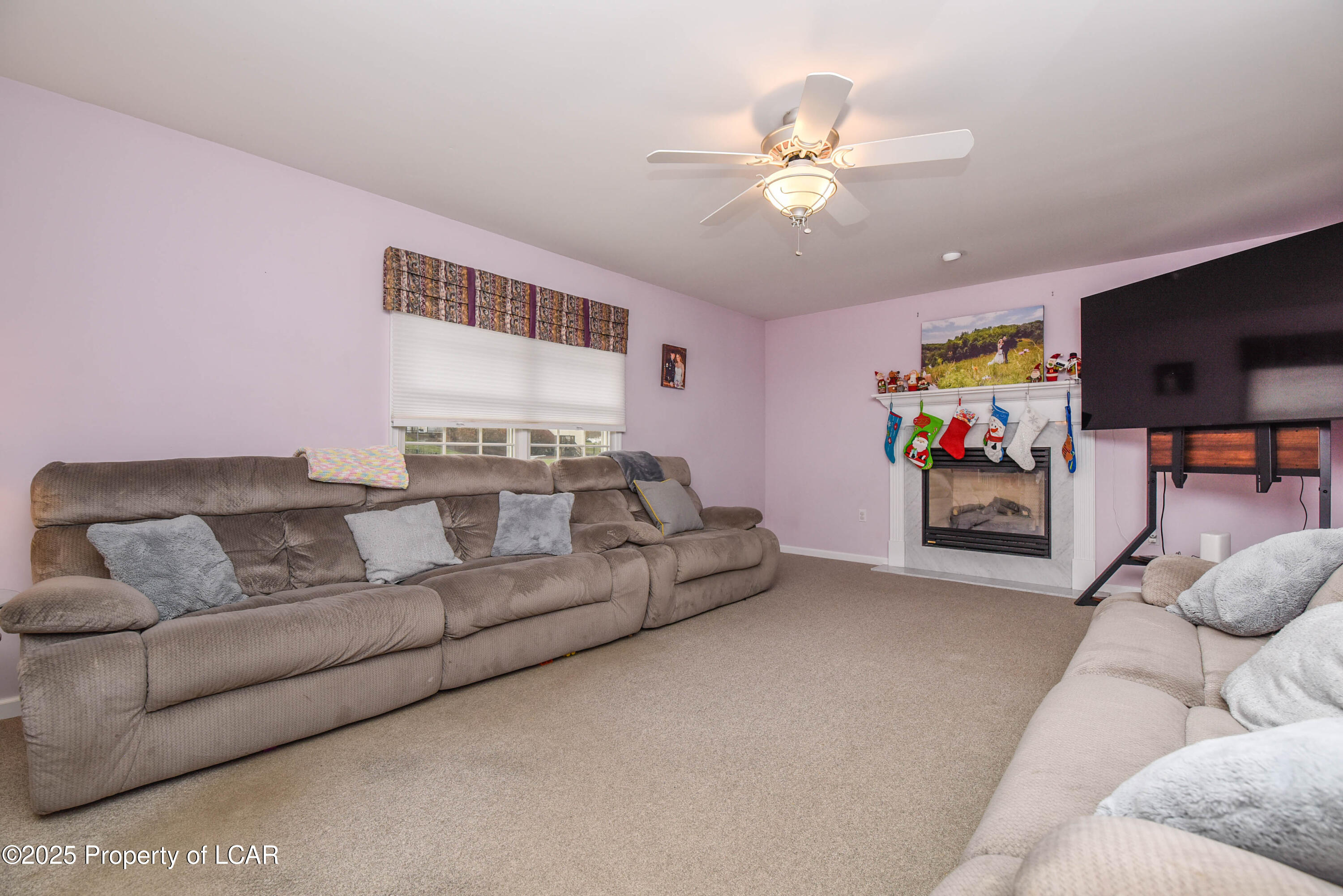 Dallas, Pennsylvania, 18612, United States, 4 Bedrooms Bedrooms, ,3 BathroomsBathrooms,Residential,For Sale,2005553