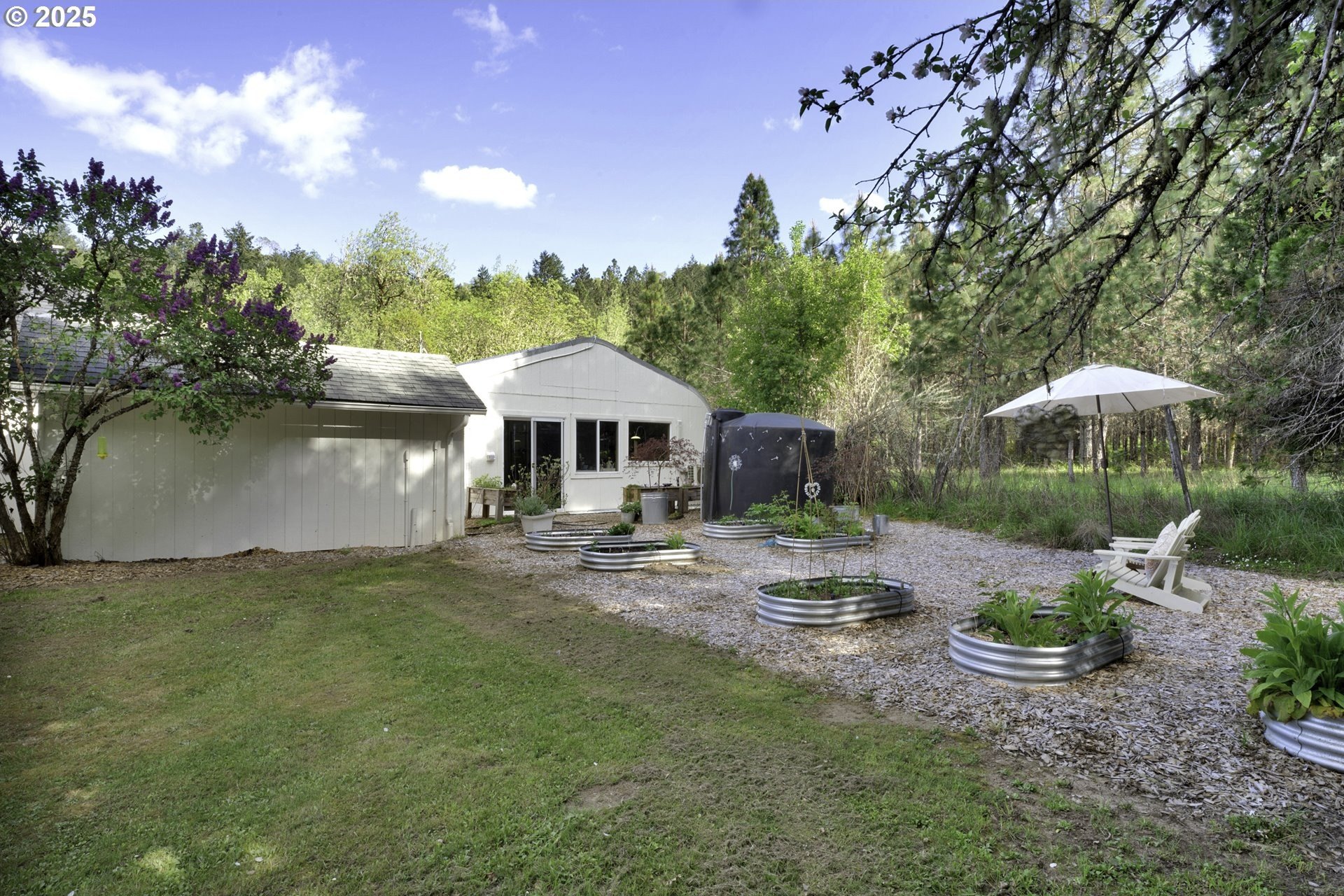 Roseburg, Oregon, 97471, United States, 3 Bedrooms Bedrooms, ,2 BathroomsBathrooms,Residential,For Sale,1793843