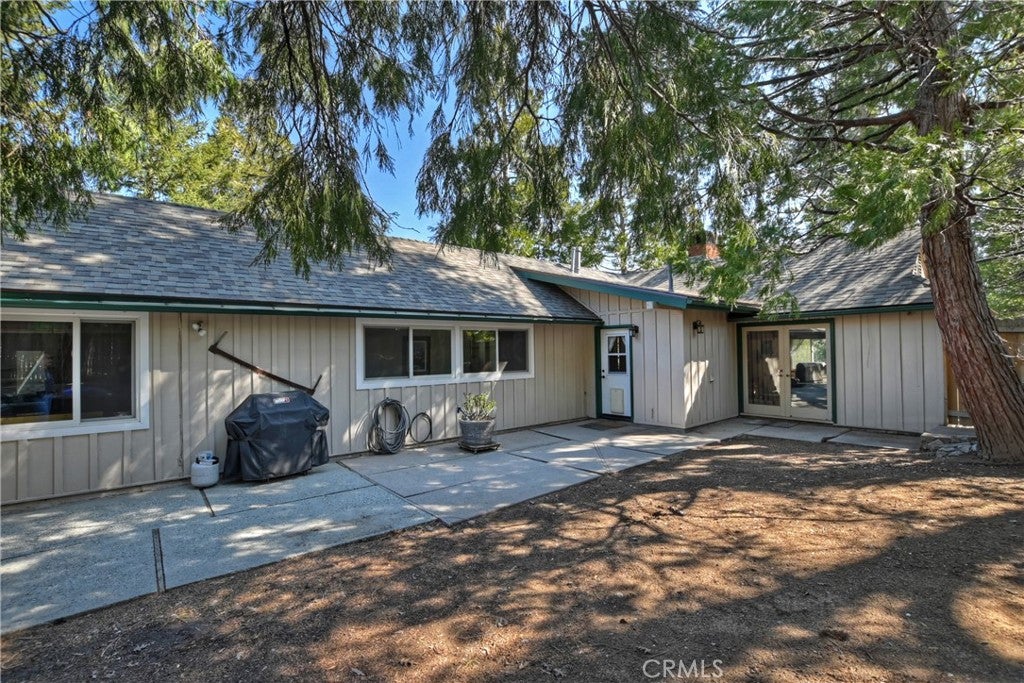 Lake Arrowhead, California, 92352, United States, 4 Bedrooms Bedrooms, ,3 BathroomsBathrooms,Residential,For Sale,1975175