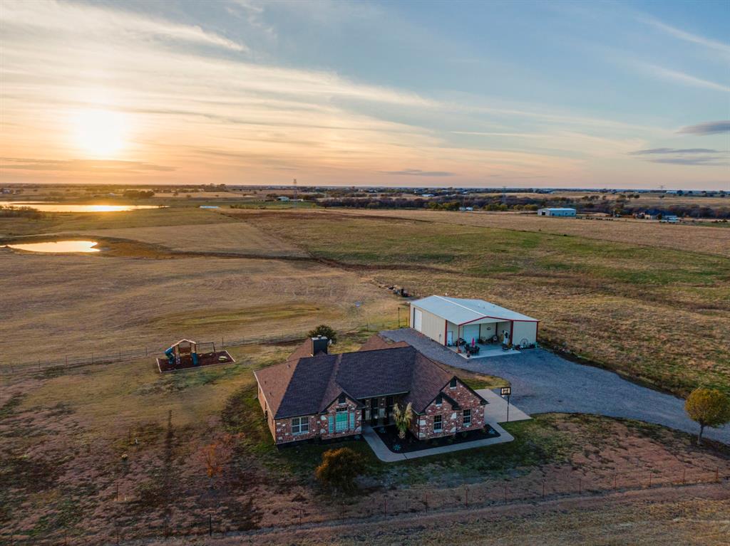Midlothian, Texas, 76065, United States, 3 Bedrooms Bedrooms, ,3 BathroomsBathrooms,Residential,For Sale,1929128