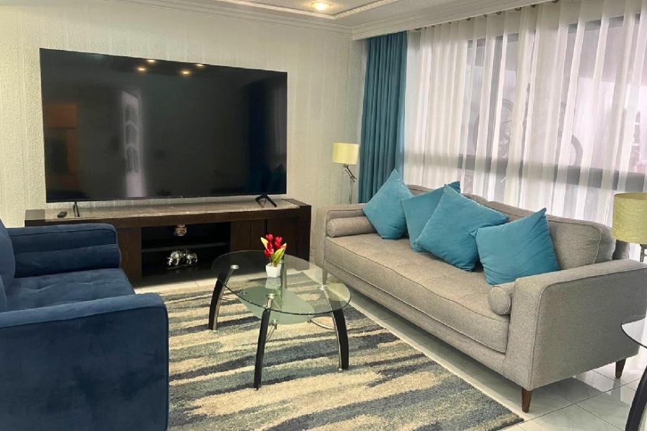 Rosas, Cuautitlán Izcalli, Estado de México, 54750, Mexico, 3 Bedrooms Bedrooms, ,2 BathroomsBathrooms,Residential,For Sale,Rosas,1672577