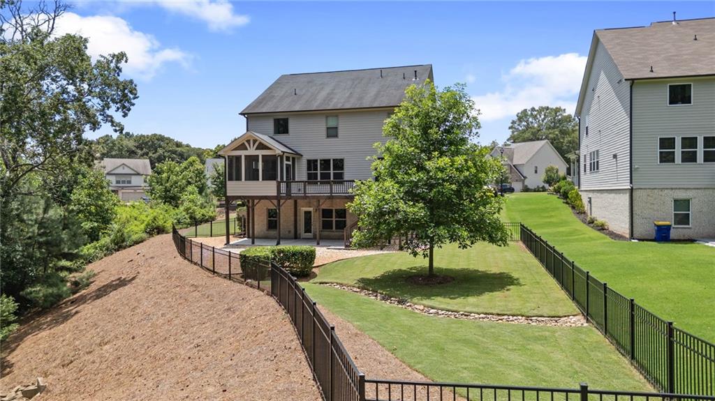 Cumming, Georgia, 30040, United States, 6 Bedrooms Bedrooms, ,5 BathroomsBathrooms,Residential,For Sale,1895159