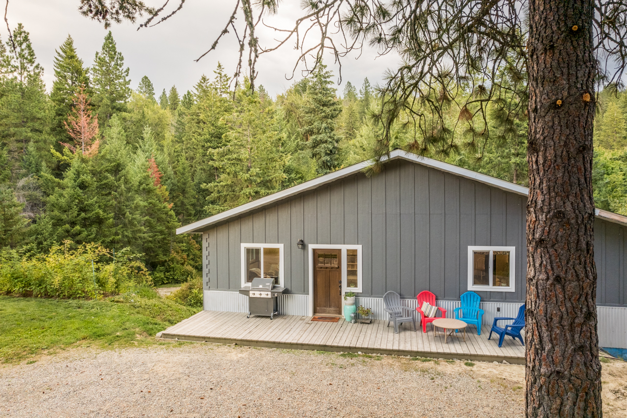 Bonners Ferry, Idaho, 83805, United States, 5 Bedrooms Bedrooms, ,3 BathroomsBathrooms,Residential,For Sale,1942969