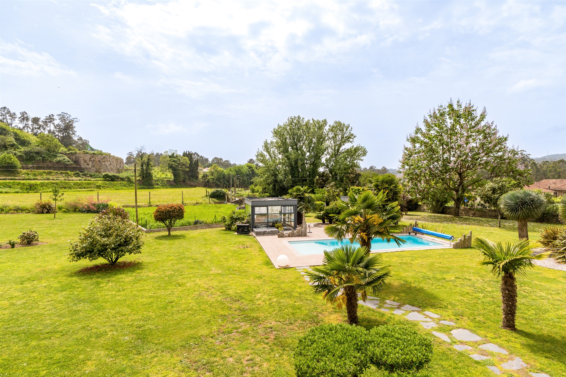  Country house, 6 bedrooms, for Sale - 物件實景
