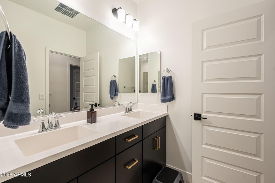 Surprise, Arizona, 85388, United States, 5 Bedrooms Bedrooms, ,Residential,For Sale,2011376