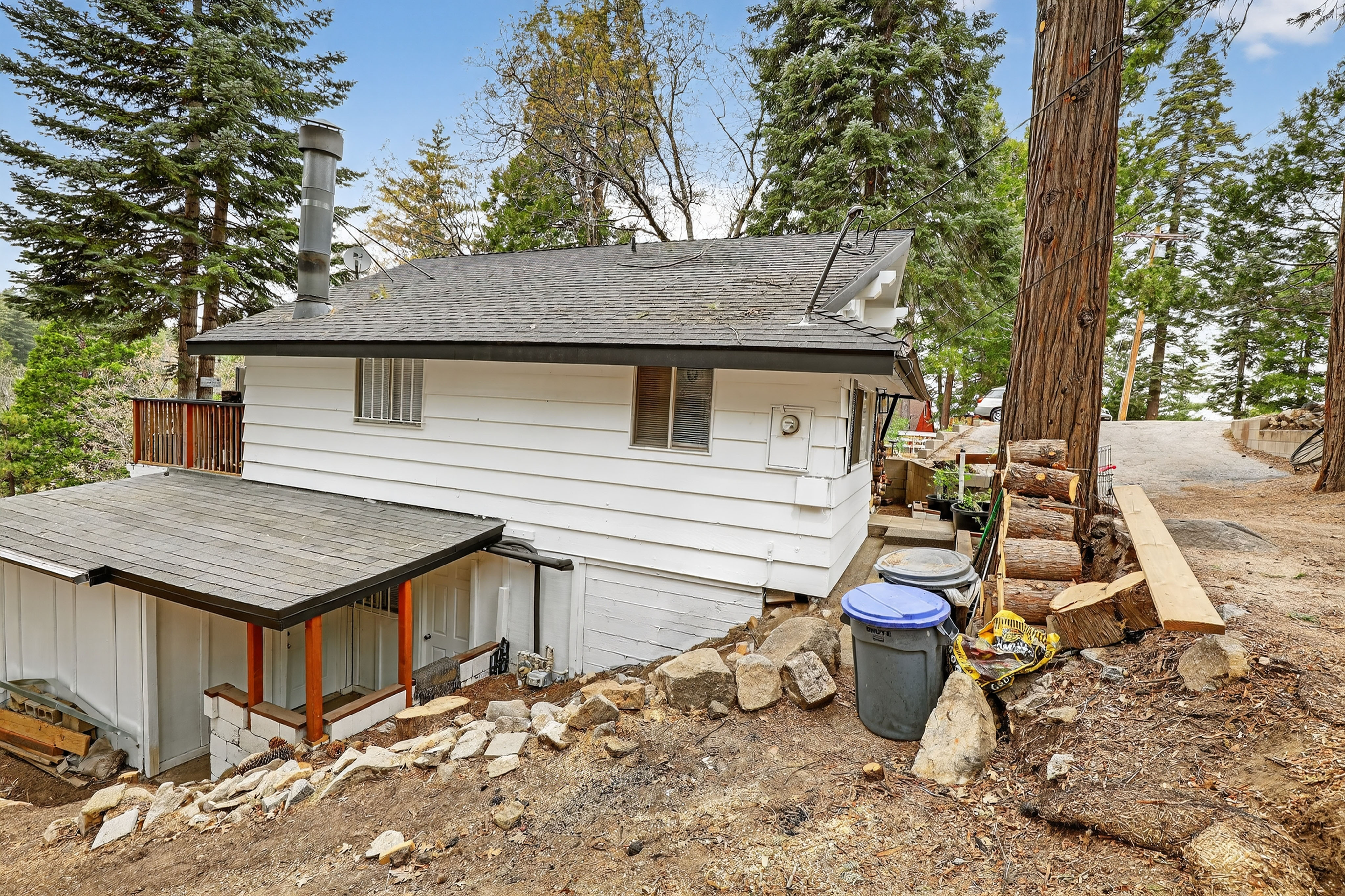  628 Rose Lane, Lake Arrowhead, CA 92391 - 物件實景