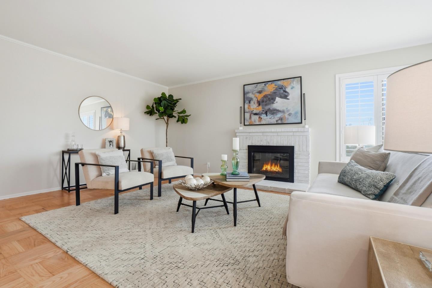 South San Francisco, California, 94080, United States, 4 Bedrooms Bedrooms, ,2 BathroomsBathrooms,Residential,For Sale,1992905