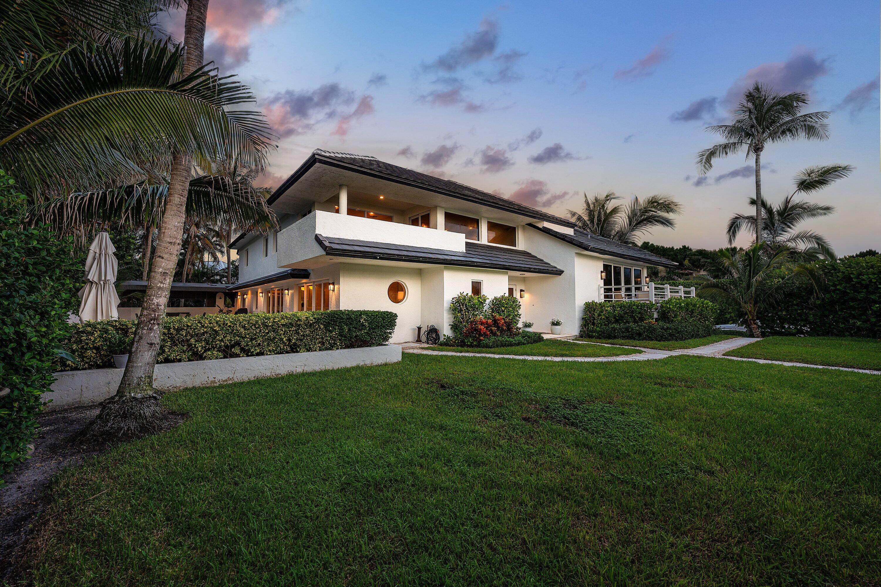 Ocean Ridge, Florida, 33435, United States, 3 Bedrooms Bedrooms, ,5 BathroomsBathrooms,Residential,For Sale,1951492