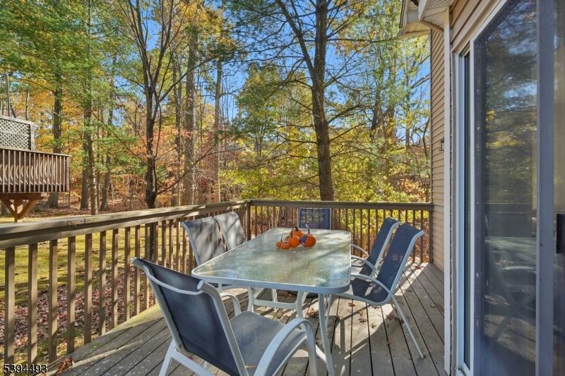 West Orange Twp., New Jersey, 07052, United States, 3 Bedrooms Bedrooms, ,3 BathroomsBathrooms,Residential,For Sale,1987656