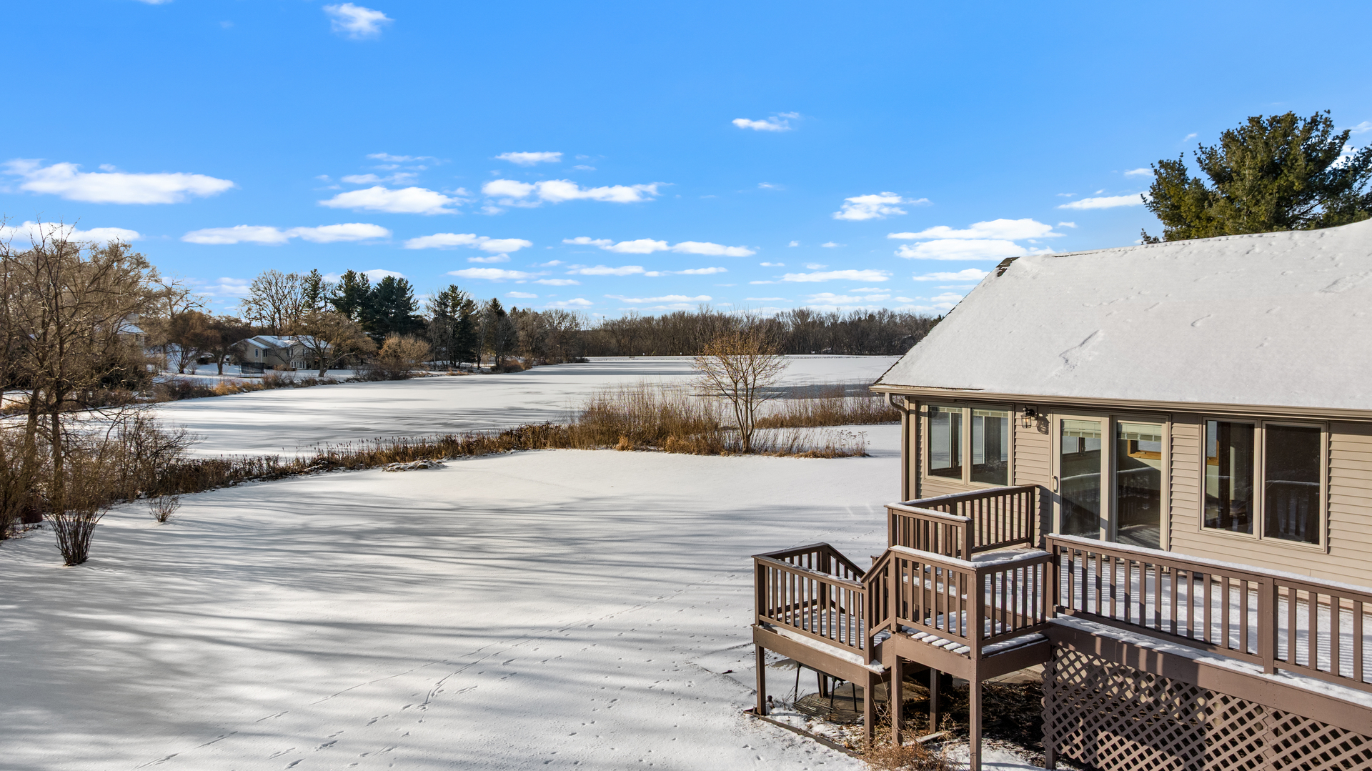 Roscoe, Illinois, 61073, United States, 3 Bedrooms Bedrooms, ,4 BathroomsBathrooms,Residential,For Sale,2011346