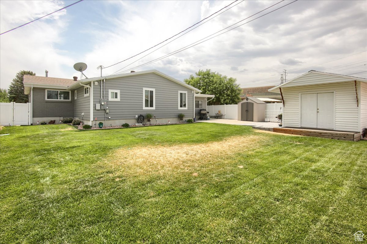 West Valley City, Utah, 84128, United States, 5 Bedrooms Bedrooms, ,2 BathroomsBathrooms,Residential,For Sale,1868735