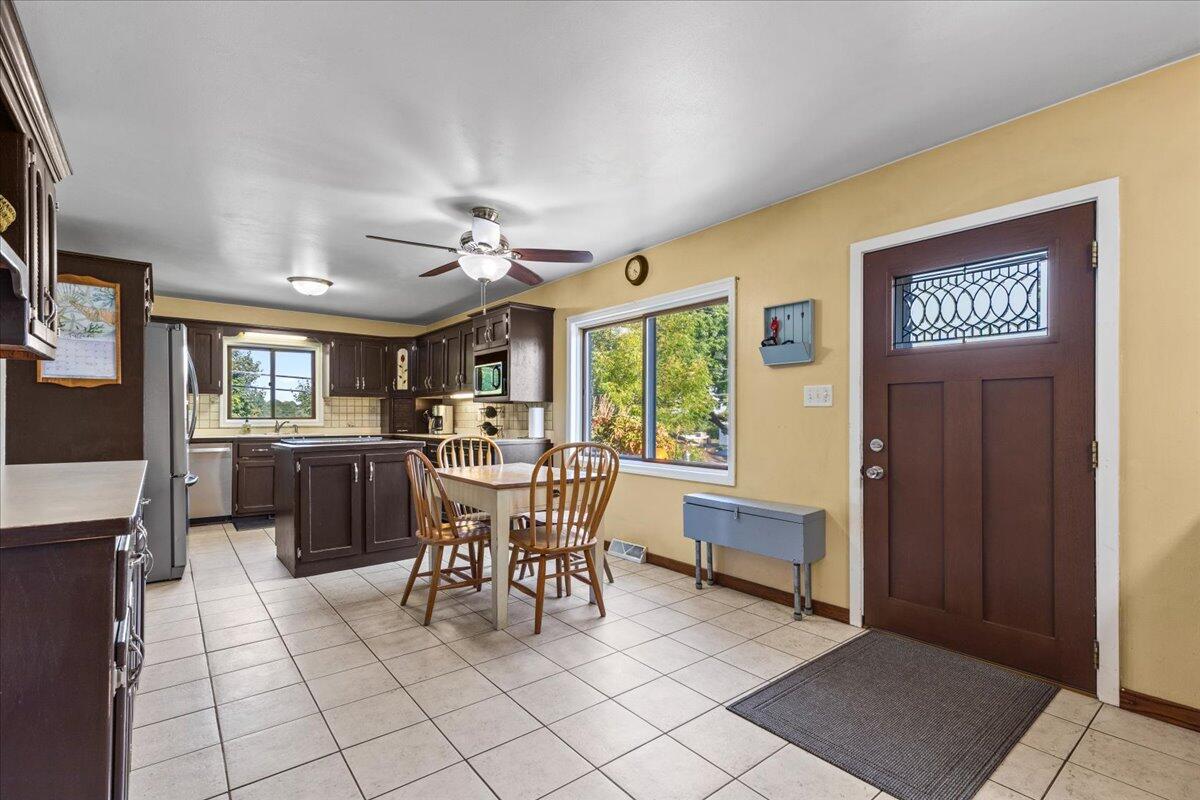 West Bend, Wisconsin, 53090, United States, 4 Bedrooms Bedrooms, ,3 BathroomsBathrooms,Residential,For Sale,1960551