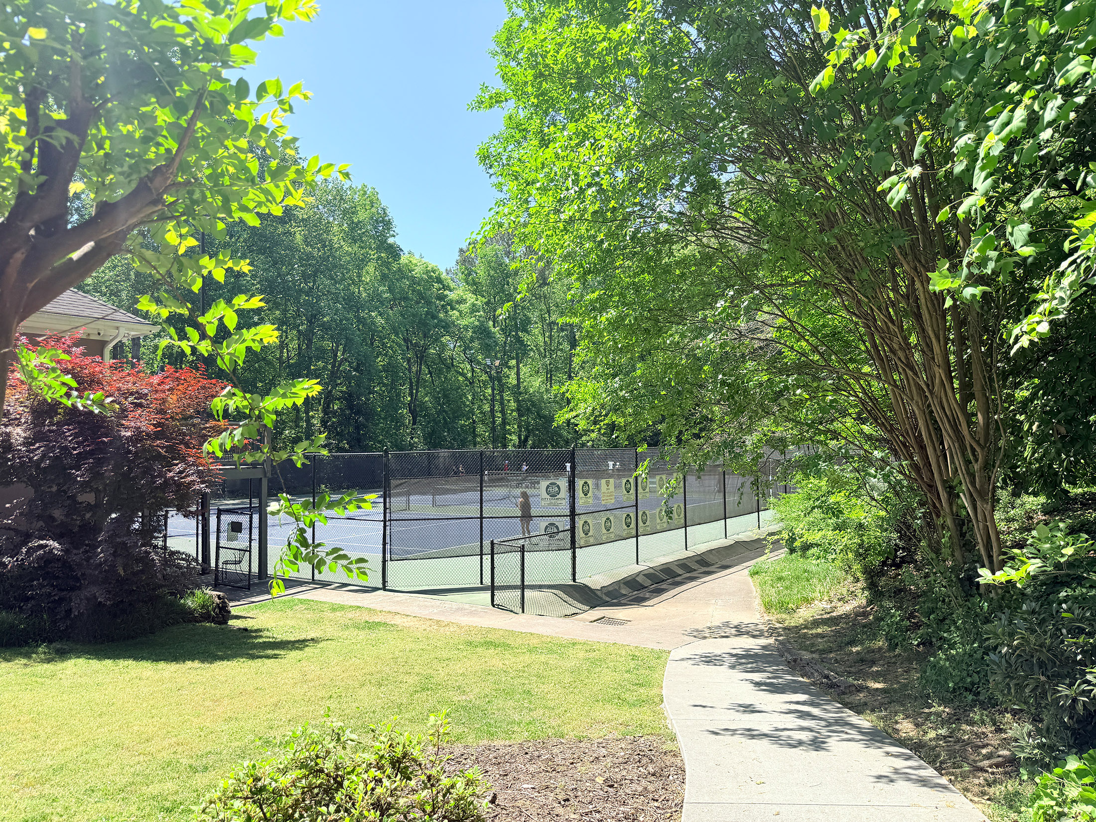  Standout Home in the Beloved Dunwoody North Neighborhood - 物件實景