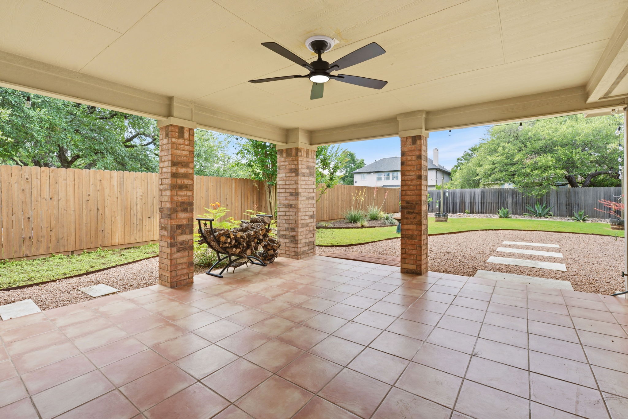  Step-Free Living on Quiet Loop  Recent Upgrades  Close-in Cedar Park - 物件實景