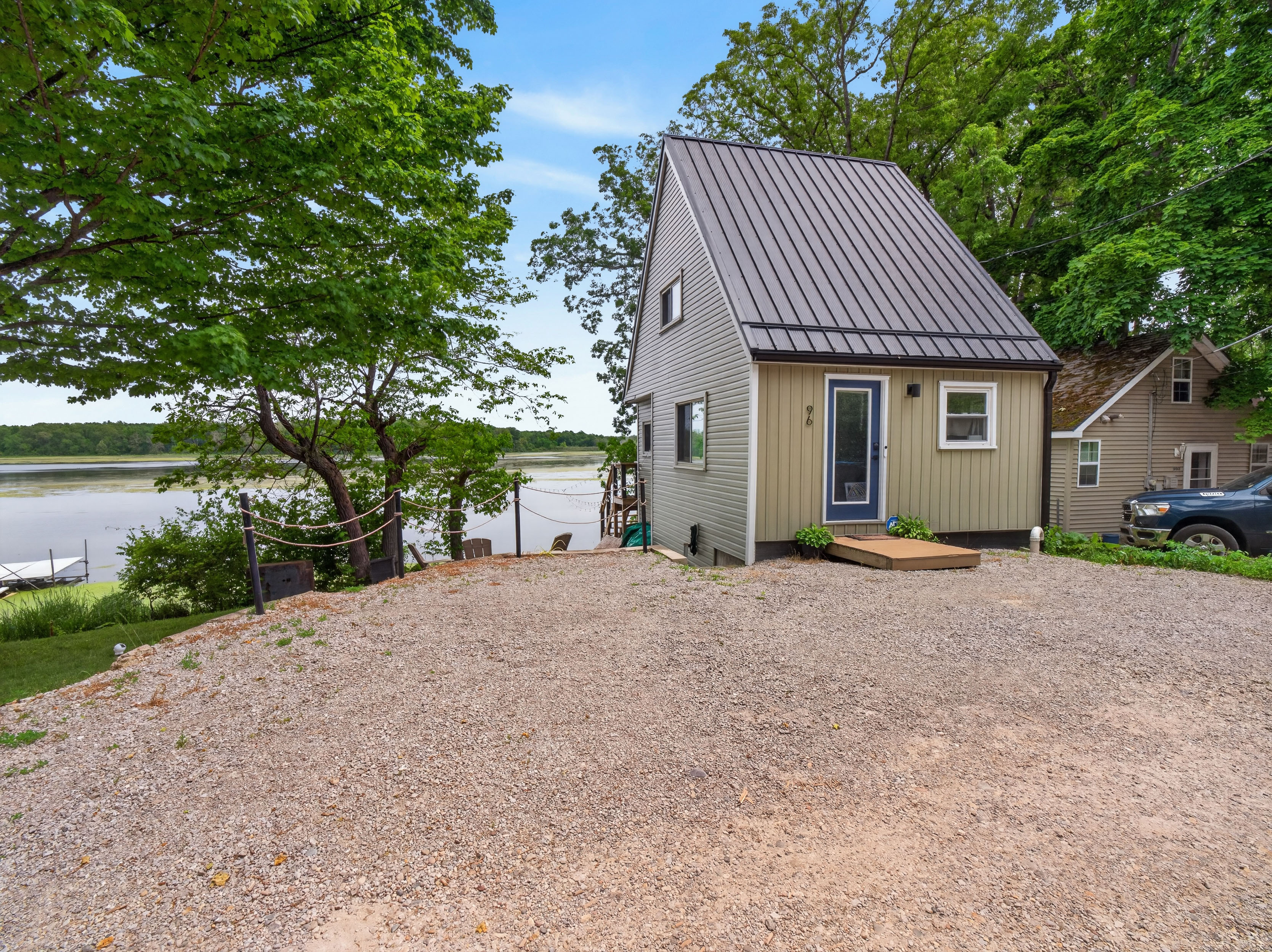  Updated Cottage with Convenient Access to Lake Webster - 物件實景