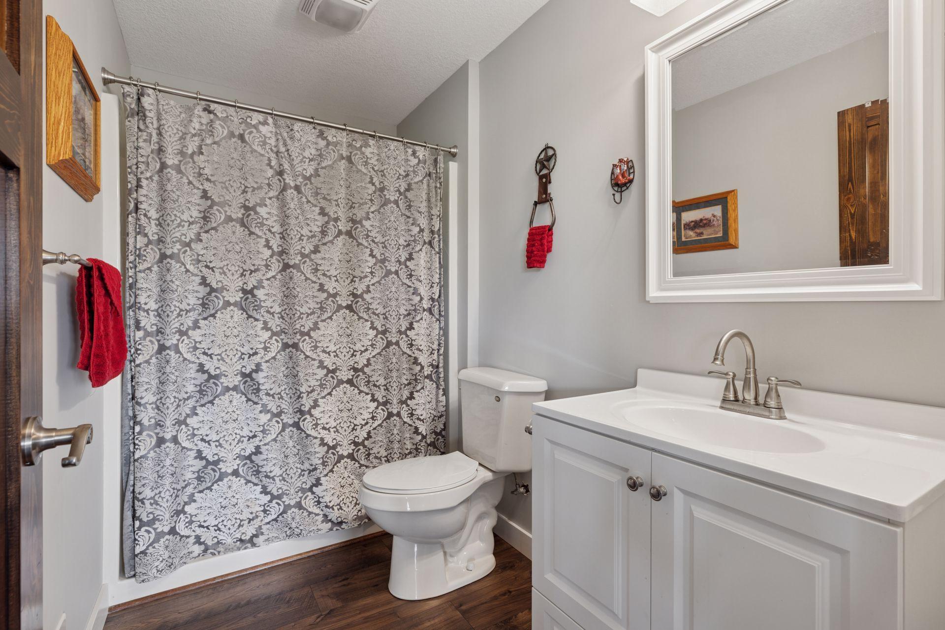 New Richmond, Wisconsin, 54017, United States, 4 Bedrooms Bedrooms, ,1 BathroomBathrooms,Residential,For Sale,1904328
