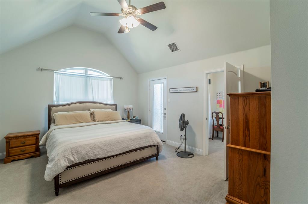 Flower Mound, Texas, 75028, United States, 3 Bedrooms Bedrooms, ,3 BathroomsBathrooms,Residential,For Sale,1978498