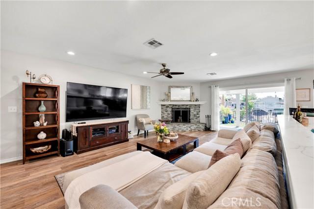 Canyon Lake, California, 92587, United States, 3 Bedrooms Bedrooms, ,2 BathroomsBathrooms,Residential,For Sale,1902645