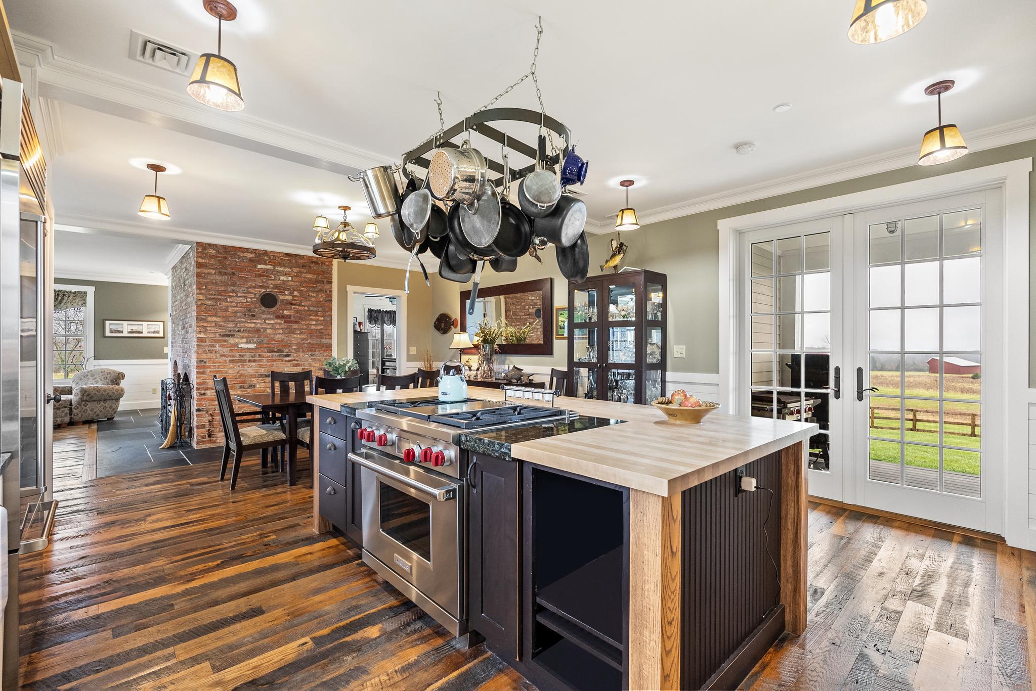  21100 W Offutt Road, Poolesville, MD, 20837 - 物件實景