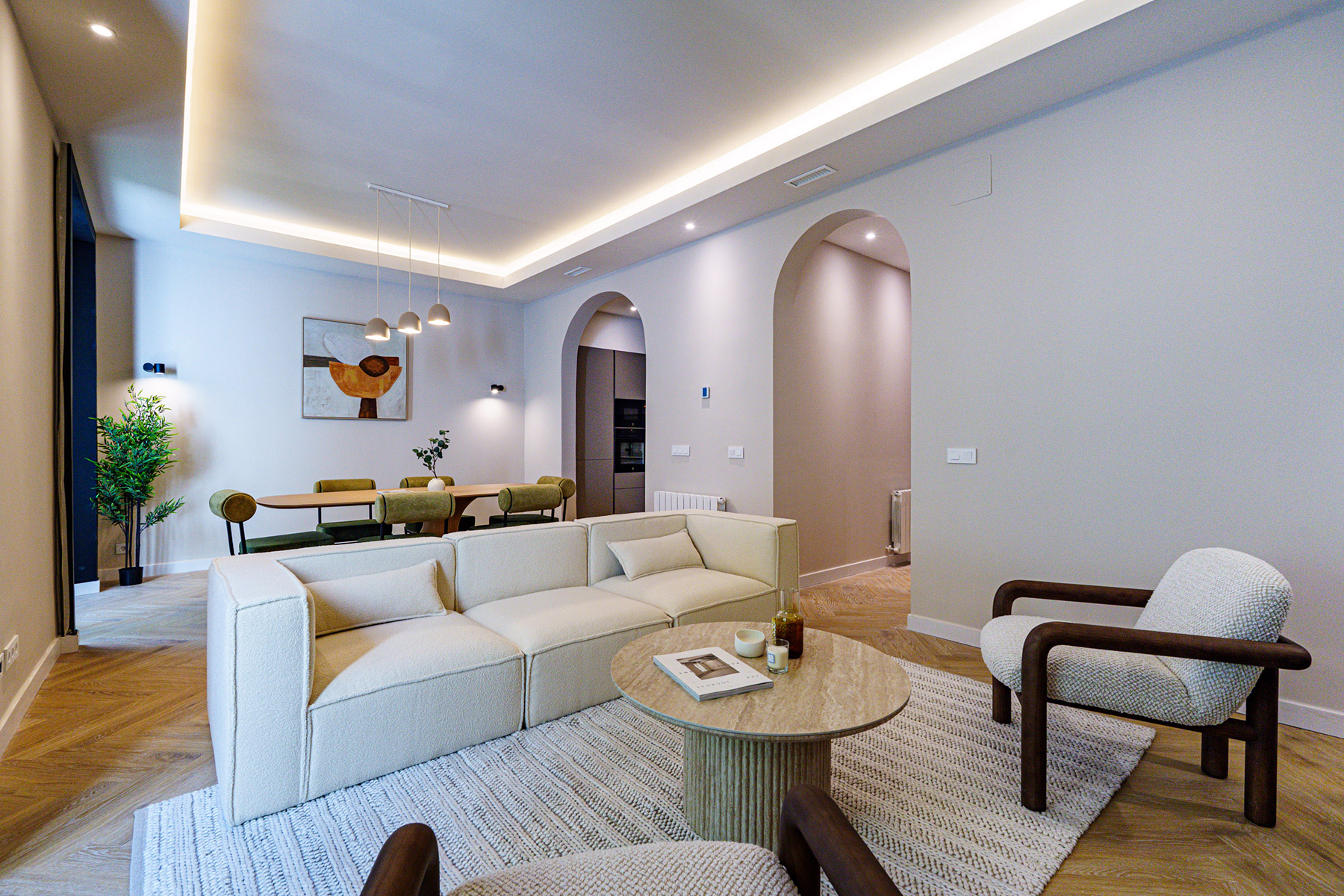  Contemporary elegance with balconies and ceilings over three meters in Palacio - 物件實景