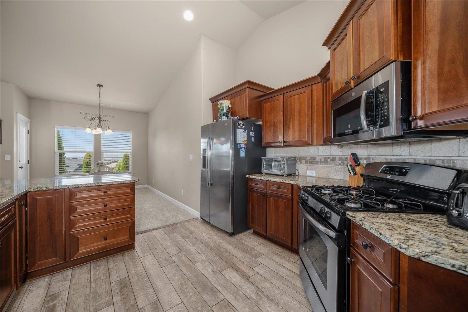 Liberty Lake, Washington, 99019, United States, 4 Bedrooms Bedrooms, ,2 BathroomsBathrooms,Residential,For Sale,1856112