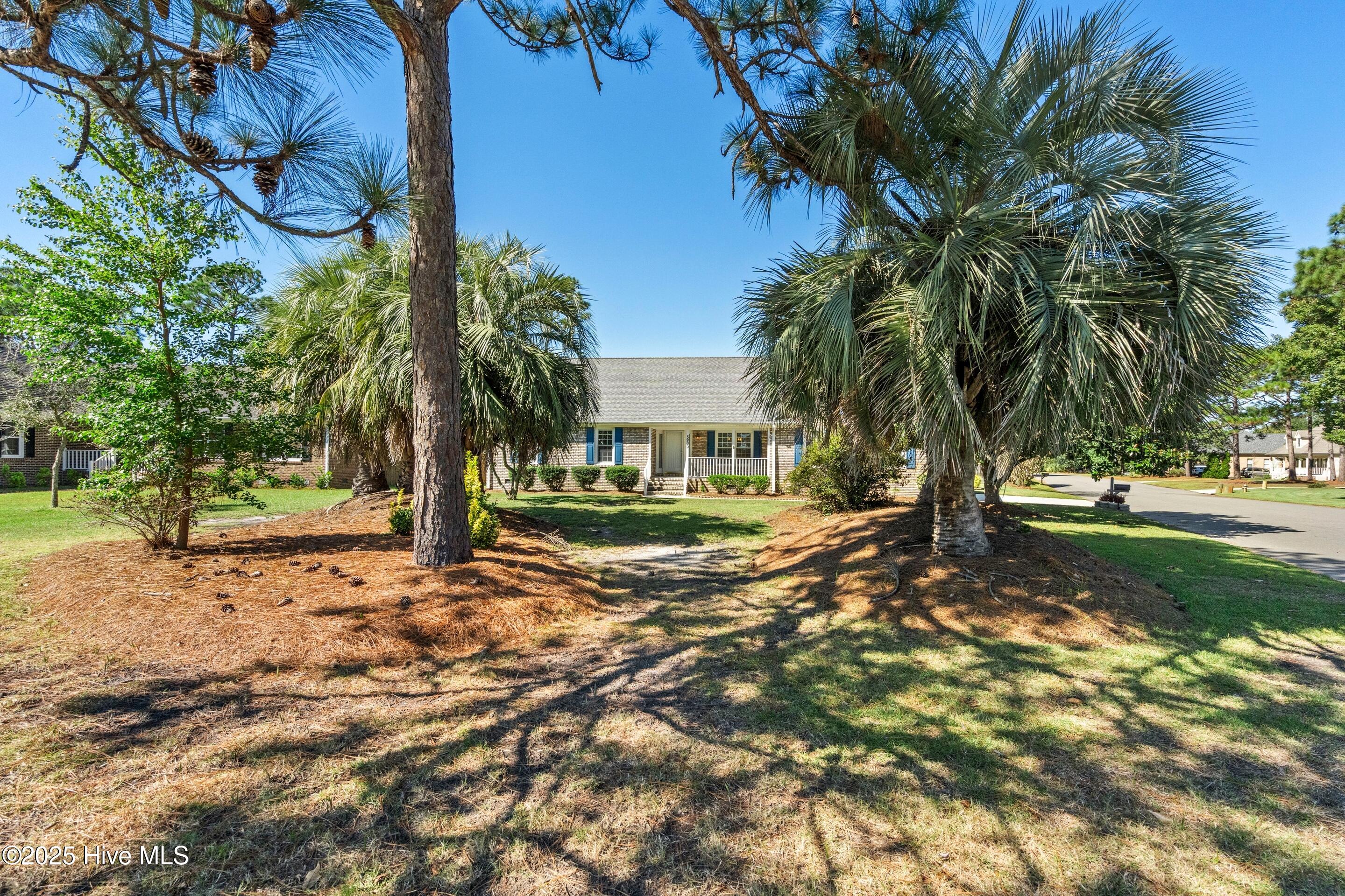 Wilmington, North Carolina, 28409, United States, 4 Bedrooms Bedrooms, ,3 BathroomsBathrooms,Residential,For Sale,1967637