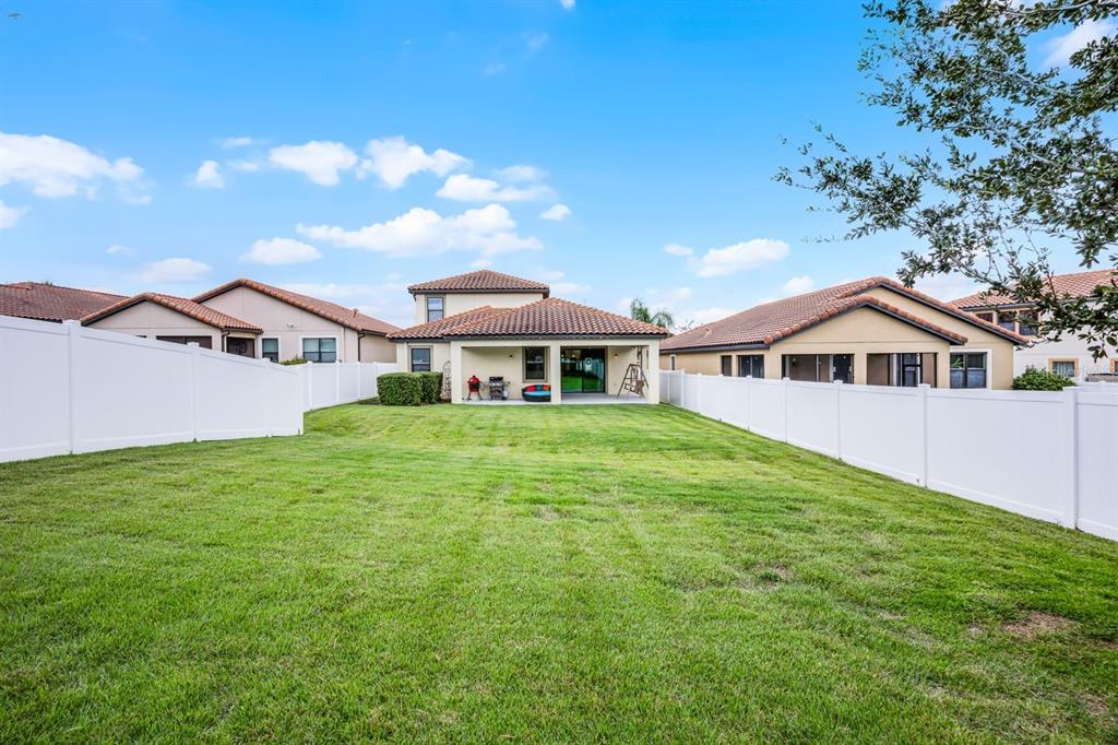 Lakeland, Florida, 33810, United States, 4 Bedrooms Bedrooms, ,3 BathroomsBathrooms,Residential,For Sale,1950901