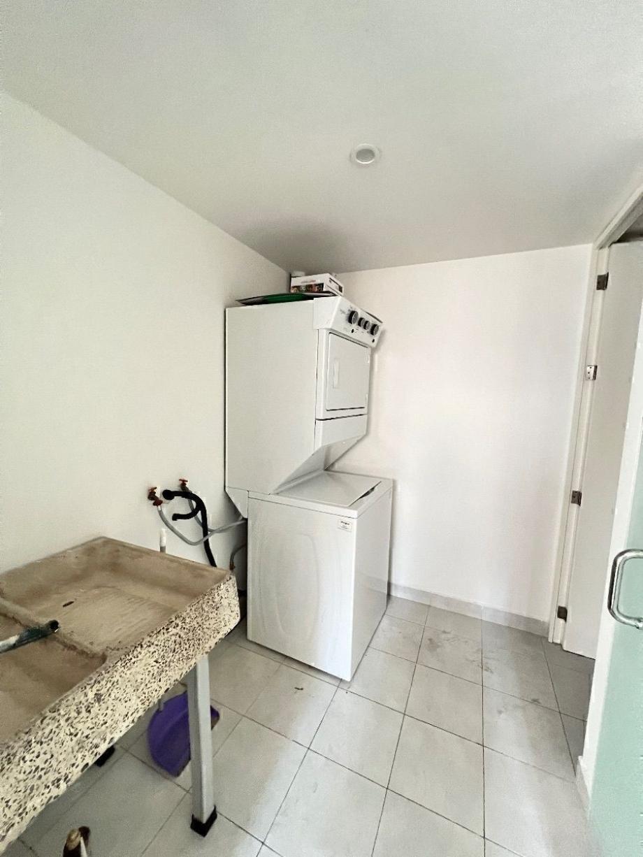 Miguel Hidalgo, Ciudad de México, 11540, Mexico, 2 Bedrooms Bedrooms, ,2 BathroomsBathrooms,Residential,For Sale,1971317