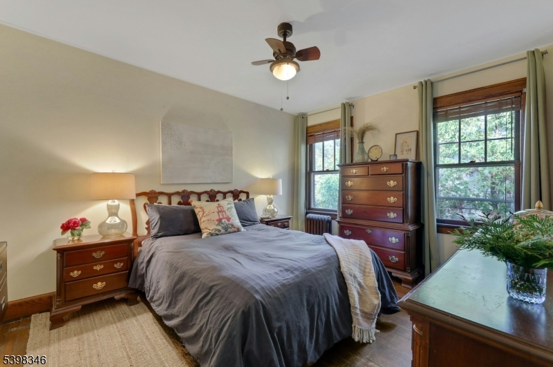 Hawthorne Boro, New Jersey, 07506, United States, 4 Bedrooms Bedrooms, ,2 BathroomsBathrooms,Residential,For Sale,1997241