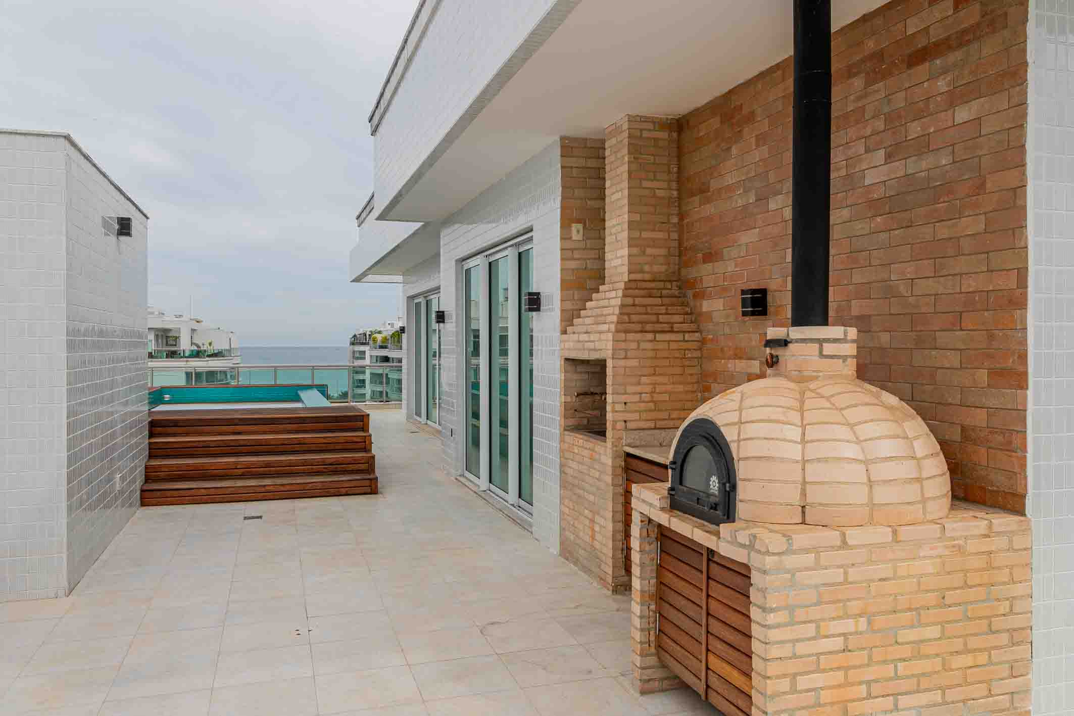  Oceanfront duplex penthouse in a full-service condominium - 物件實景