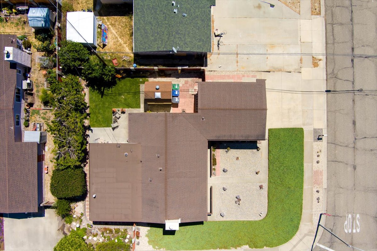 Lompoc, California, 93436, United States, 3 Bedrooms Bedrooms, ,1 BathroomBathrooms,Residential,For Sale,1906815