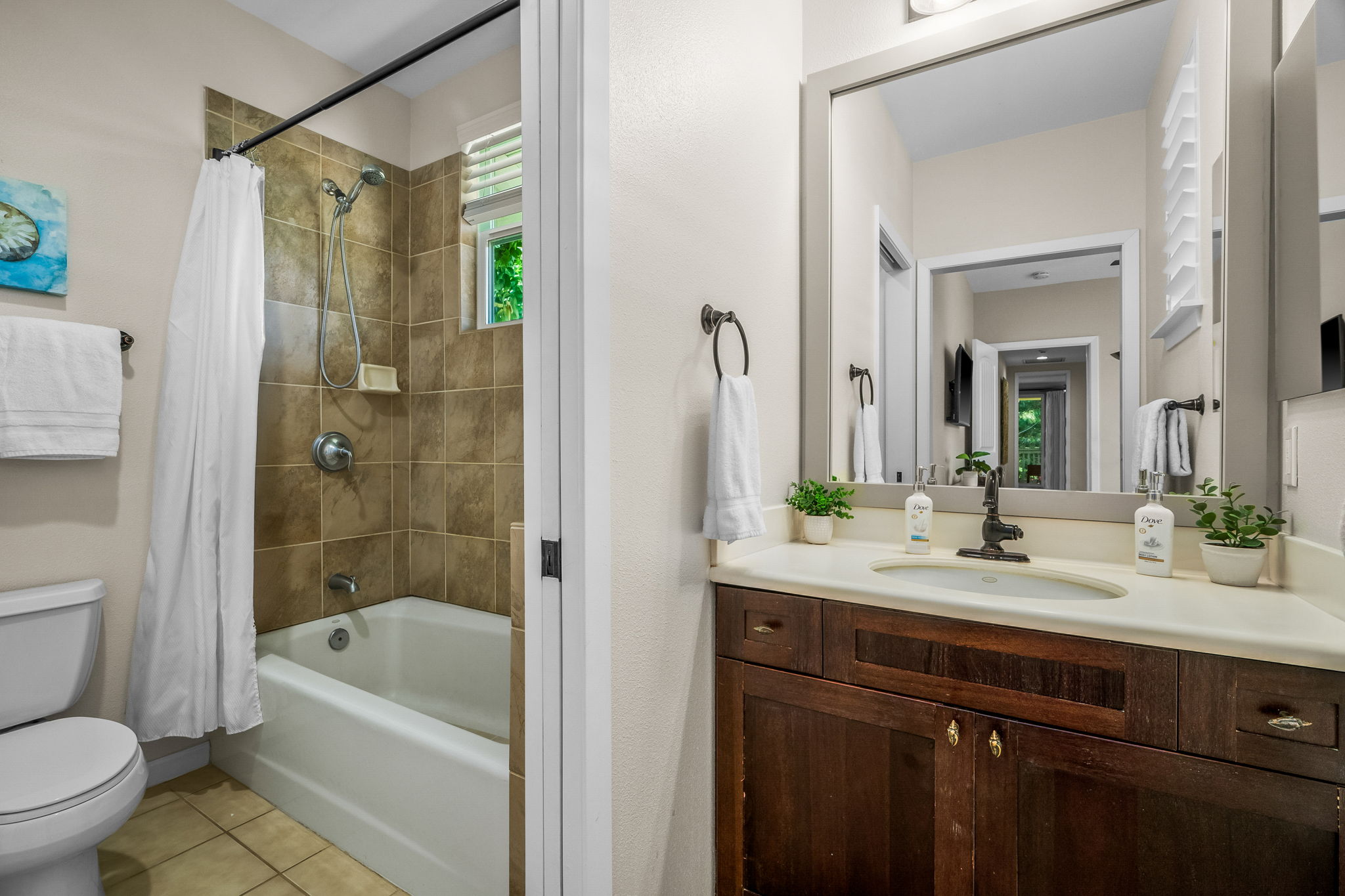 Princeville, Hawaii, 96722, United States, 3 Bedrooms Bedrooms, ,3 BathroomsBathrooms,Residential,For Sale,1926271