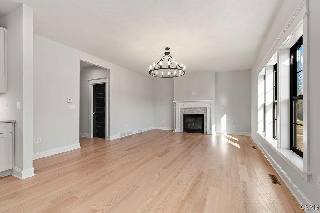 Baldwinsville, New York, 13027, United States, 3 Bedrooms Bedrooms, ,3 BathroomsBathrooms,Residential,For Sale,1746080