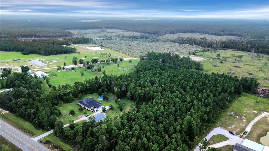 Dequincy, Louisiana, 70633, United States, 5 Bedrooms Bedrooms, ,4 BathroomsBathrooms,Residential,For Sale,1984141